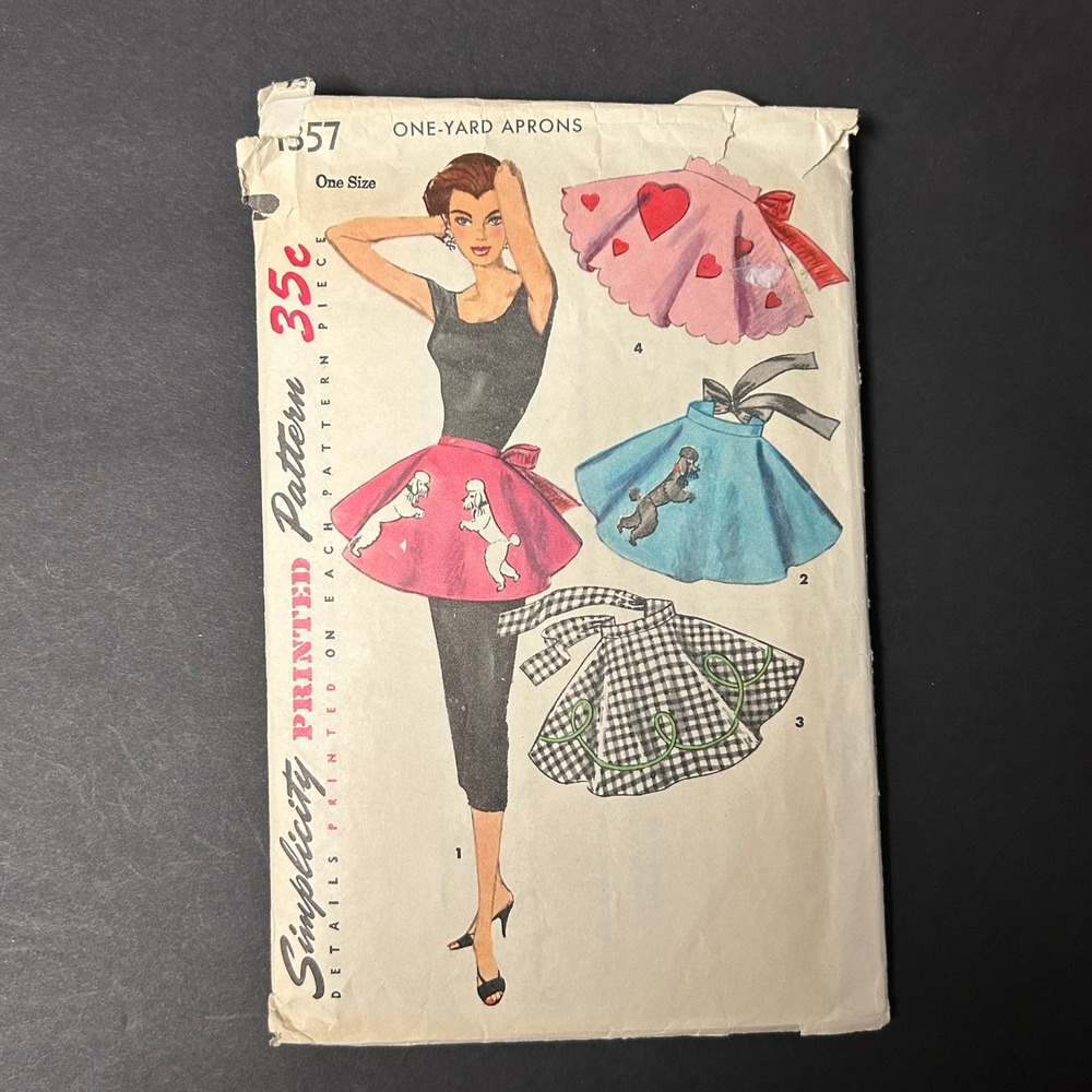 Vintage 1950s Simplicity 1357 Apron Pattern Women One Size Poodle Skirt